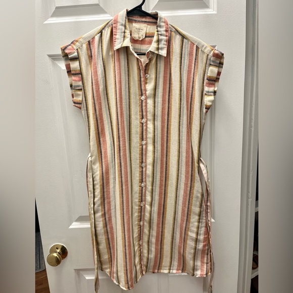 Francesca’s Women’s Striped Shirtdress - Picture 2 of 6